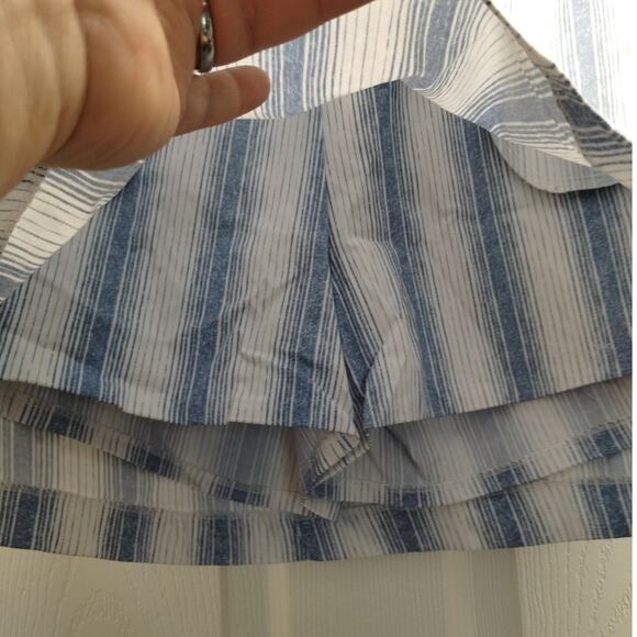 Zac & Rachel Women's Size 14 Blue & White Striped Stretch Comfort Pull-On Skort - Picture 3 of 7